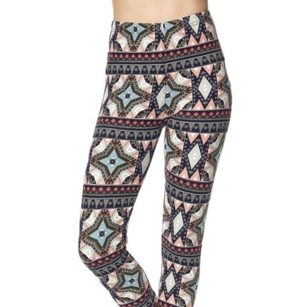 Peachy Aztec Leggings